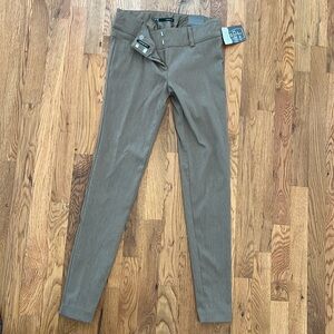 NWT Maurice’s SMART Skinny Pants 1/2 Regular